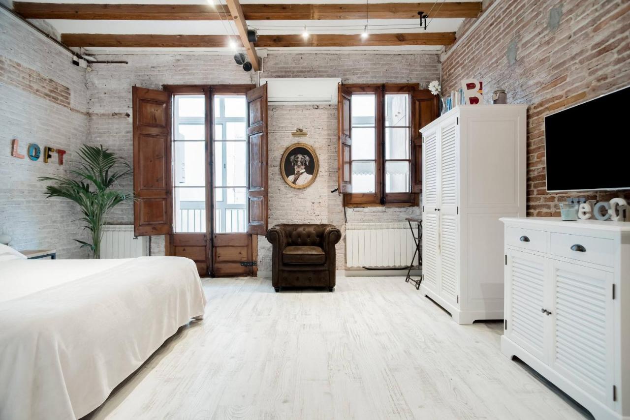 Lovely Loft Near Barcelona Center Bagian luar foto