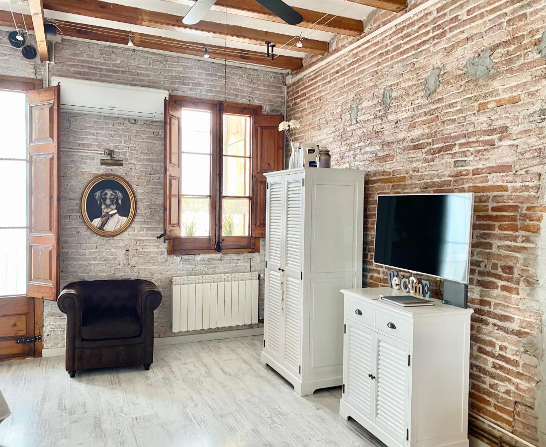 Lovely Loft Near Barcelona Center Bagian luar foto