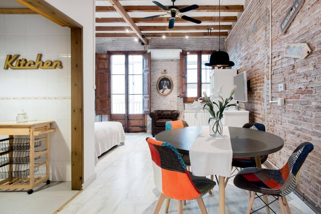 Lovely Loft Near Barcelona Center Bagian luar foto